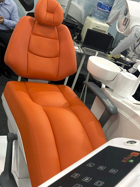 Стенд компании GREEN DENT на выставке «Дентал-Экспо. Ростов-на-Дону. 2019»8.jpg