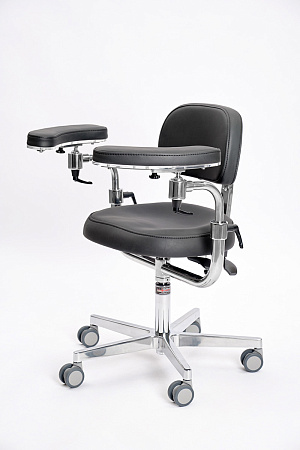 Мedergostuehle Элит Плюс – Стул с полукруглыми локтями