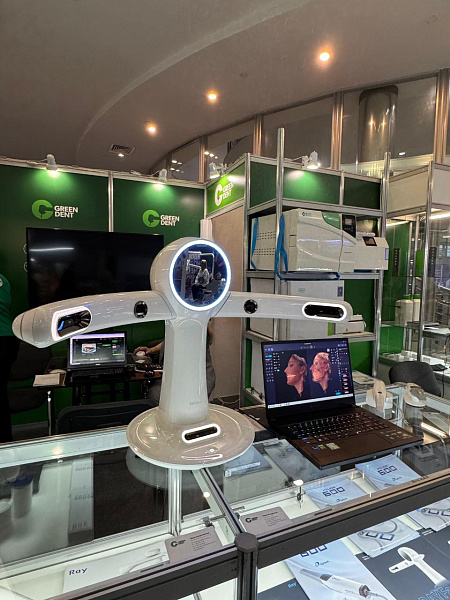 Дентал-Экспо. Урал 5.jpg