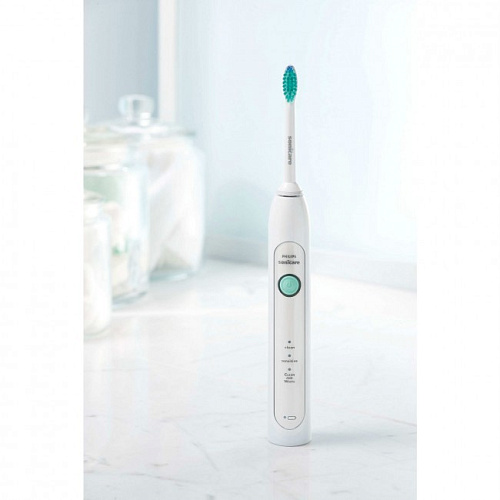 Philips Sonicare HealthyWhite HX6711/02 - звуковая зубная щетка